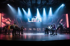 英雄联盟全球总决赛：T1对战GEN破心魔，LNG挑战JDG！Faker对阵Chovy，Scout与Tarzan中野联动定胜负